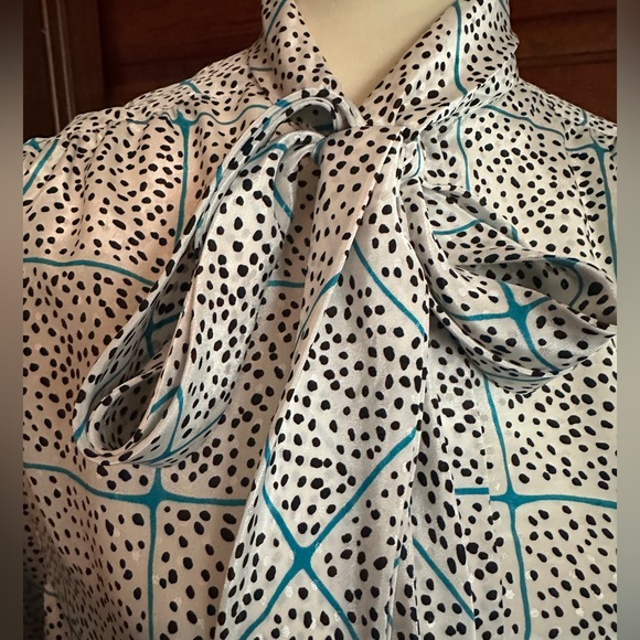 VINTAGE Alfred Dunner Pussybow Graphic Blouse Sz S/M - Picture 3 of 10
